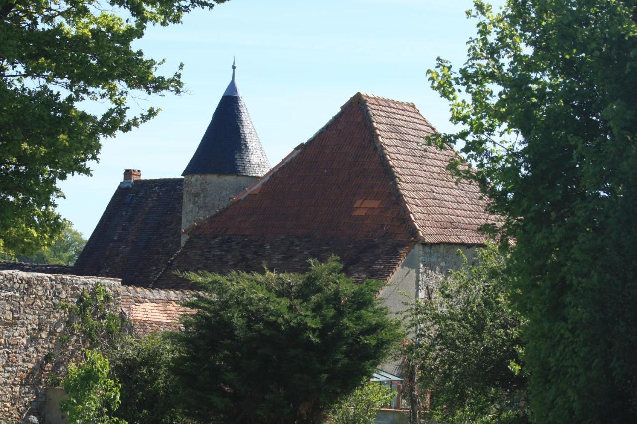 Chateau Mareuil Brigueuil-le-Chantre Buitenkant foto